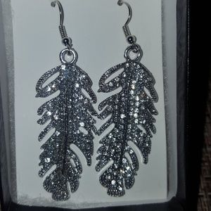 Crystal Feather Boho Fashion Dangly Earrings